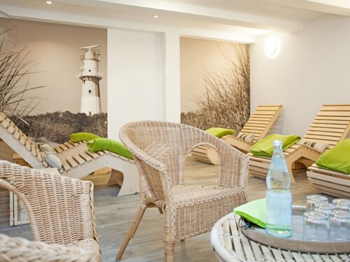 "levke" in Residence on the South Beach