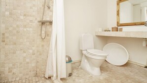 House | Bathroom - 6 Person Holiday Home in Vig (Vig)