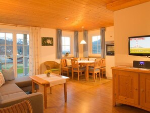 Dining - Alpenrosle Comfortable Holiday Residence (Balderschwang)