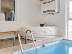 House | Spa treatment