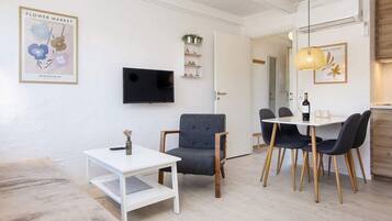 House | Dining