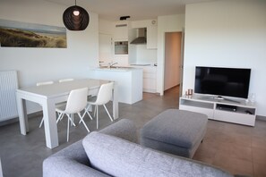 Apartment | Interior - Apartment in Nieuwpoort With Pool & Terrace (Nieuwpoort)