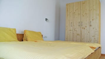 Chalé | 3 quartos, roupa de cama