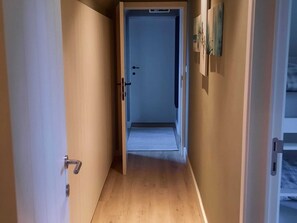 Casa | 2 dormitoris, mobiliari individual i roba de llit 