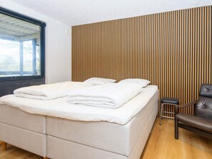Casa | 2 quartos, individualmente mobiliados