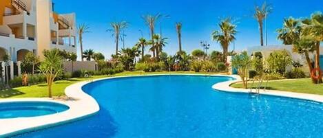 Apartment | Pool | Indoor pool, outdoor pool