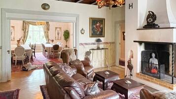 Nhà | Tiện nghi, dịch vụ nơi lưu trú