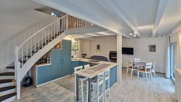 House | Interior