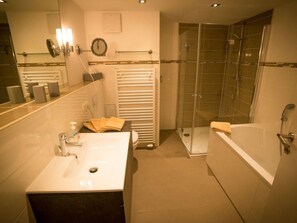 Apartment | Bathroom - Holiday Apartment III Bjork (Münchehofe)