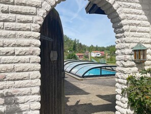 Hus | Pool