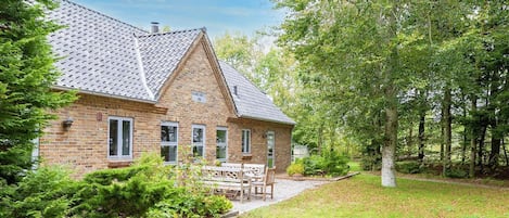 House | Exterior