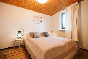 獨棟房屋 | 2 間臥室、布置獨特、床單