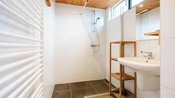 House | Bathroom