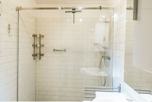 Bathroom - Holiday Home With Garden and Barbecue (Goedereede)