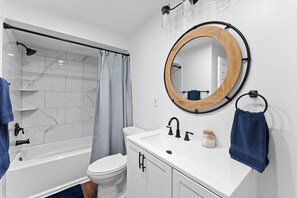 Douche, serviettes fournies