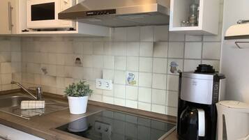 Ferienhaus | Eigene Küche | Wasserkocher, Toaster