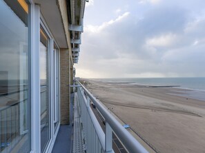 Apartment | View from property - Luxury Apartment With Stunning sea Views (Middelkerke)