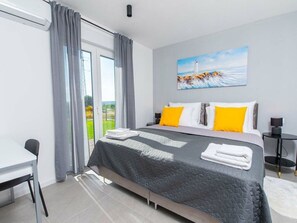 Villa | 2 bedrooms, individually furnished, iron/ironing board - Lotta Comfortable Holiday Residence (Rasa)