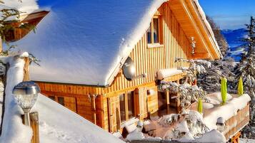 Chalet | Exterior