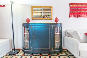 Interior - GuestHost - The Traveller's House - Palermo Watermelon Apartment (Palermo)