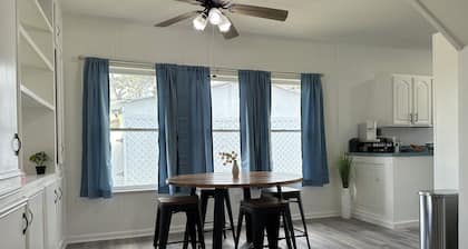 BEAUTIFUL HOME IN BAYTOWN HEIGHTS