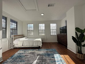 3 Schlafzimmer, Bügeleisen/Bügelbrett, kostenloses WLAN, Bettwäsche