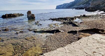 Belvilla by OYO Villa Josefina