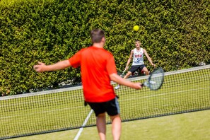 Chalet | Sport court