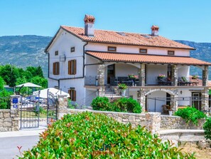 Exterior - Milena Comfortable Holiday Residence (Krsan)