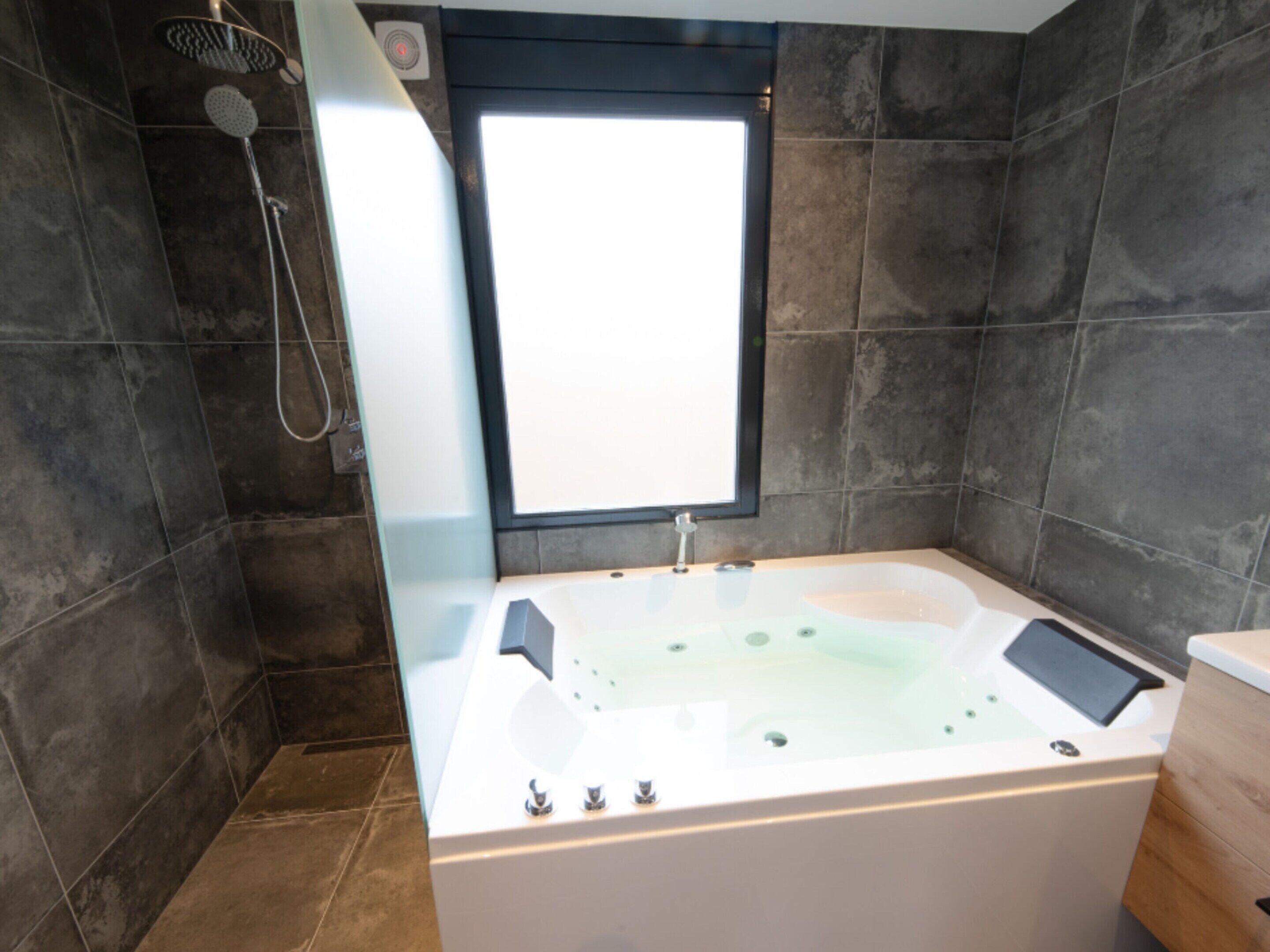 House | Bathroom