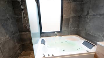 House | Bathroom