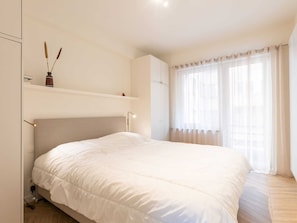 3 bedrooms - Bright Apartment With Direct sea View (Middelkerke)