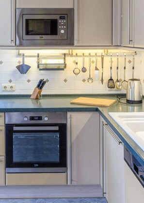 House | Private kitchen | Fridge, microwave, oven, dishwasher - Vakantieappartementen Ender (Sebnitz)