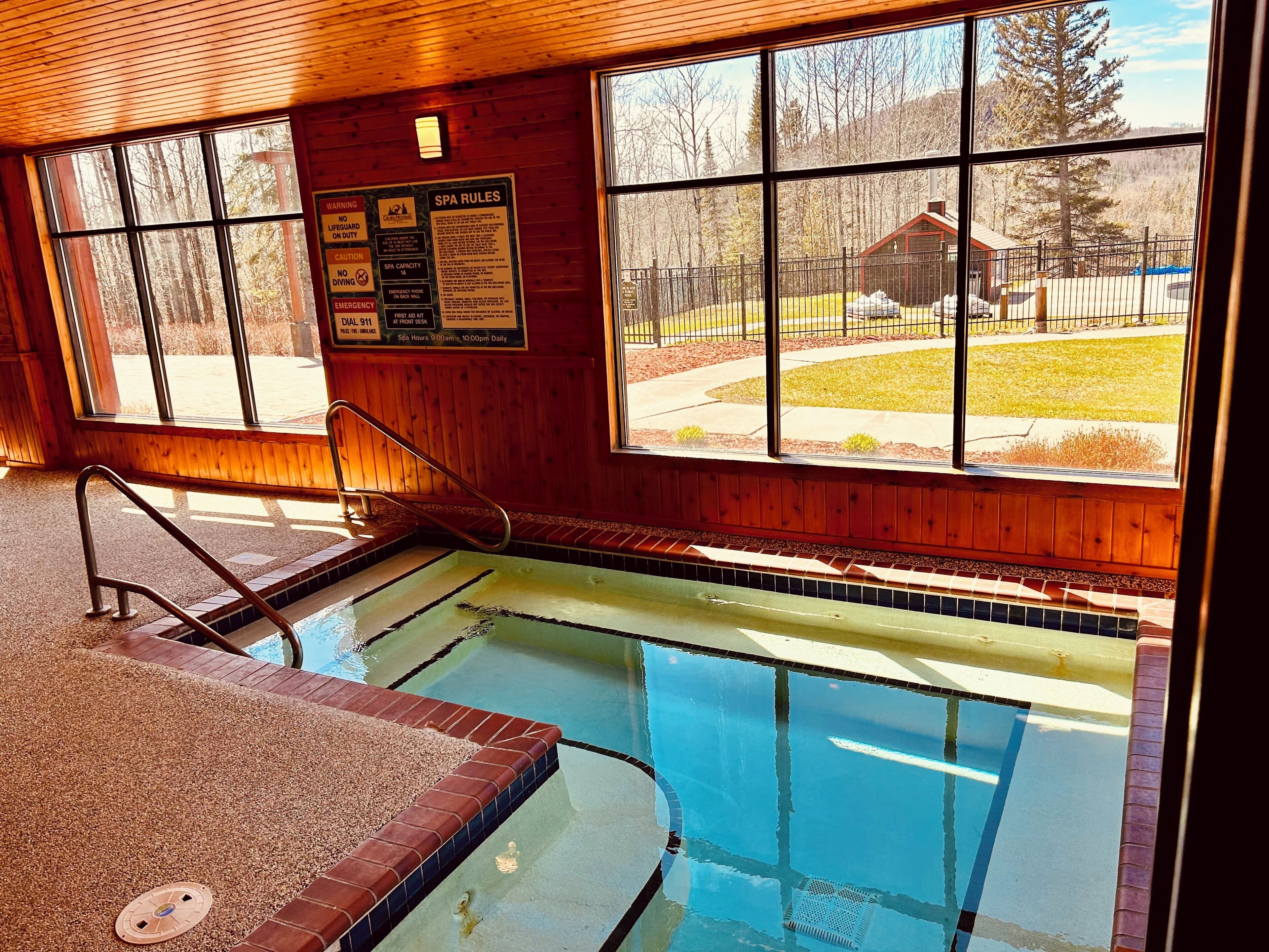Indoor pool, outdoor pool
