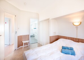 Villa | 4 Schlafzimmer, individuell eingerichtet, Bügeleisen/Bügelbrett