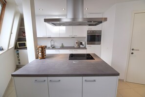 Private kitchen - Apartment in a Central Location (Blankenberge)