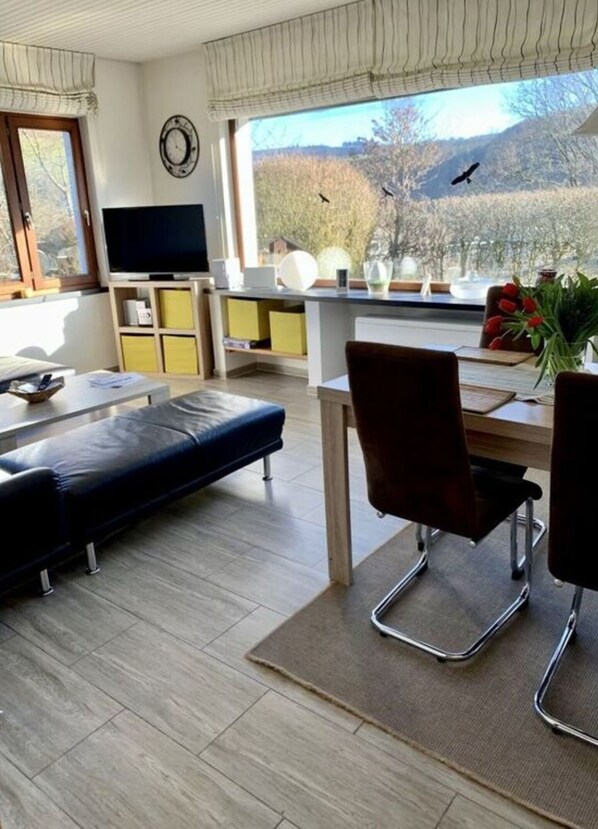 Ferienhaus | 2 Schlafzimmer, individuell eingerichtet, Bügeleisen/Bügelbrett