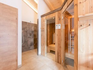 Apartment | Badezimmer