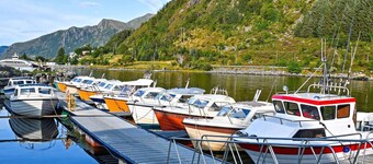 8 Person Holiday Home in Flatraket-by Traum