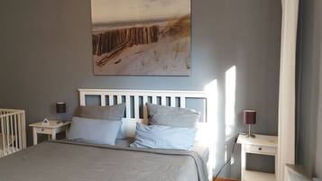 Nhà | 3 phòng ngủ, trang bị nội thất với thiết kế riêng biệt