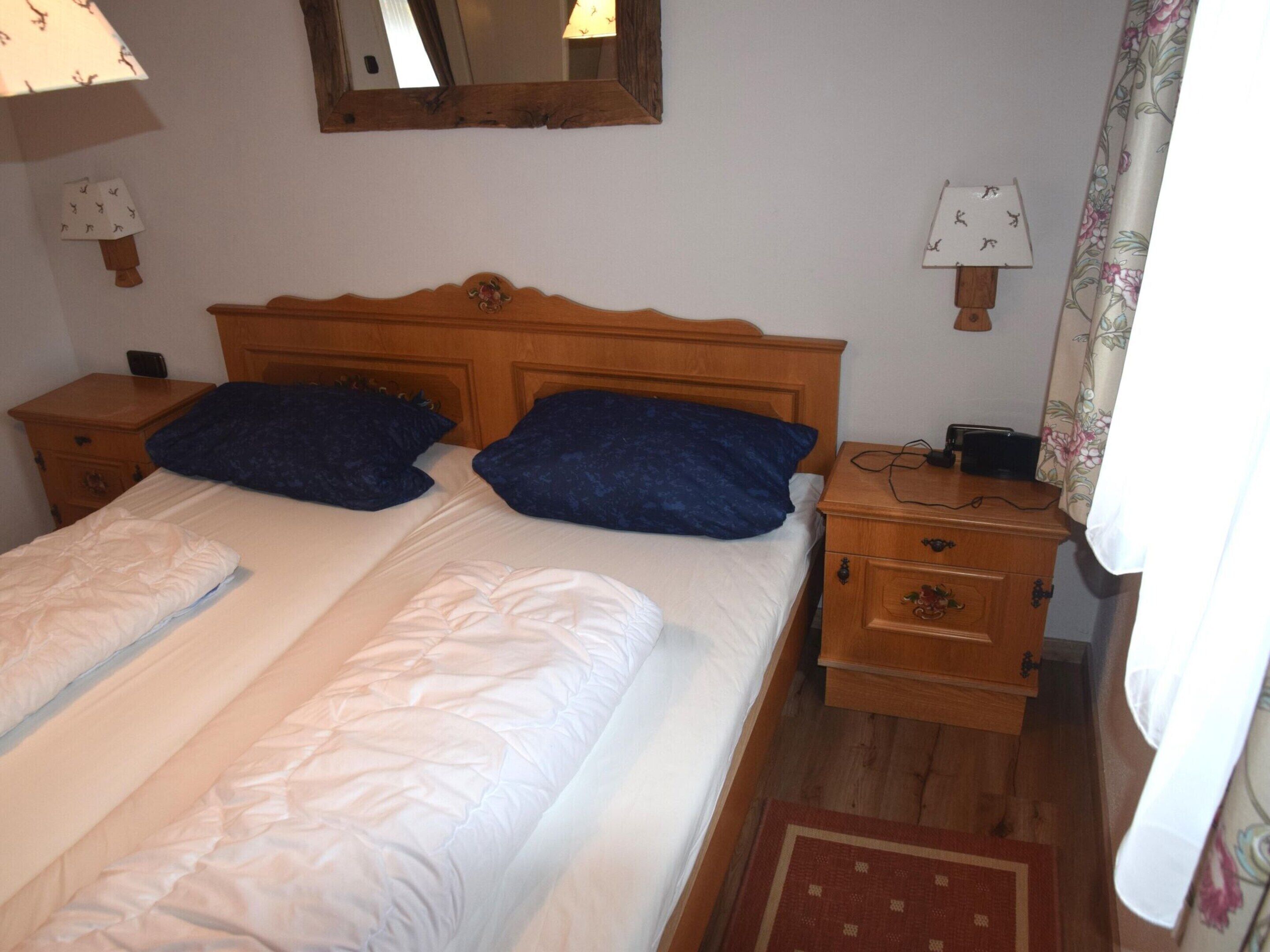 House | 2 bedrooms, individually furnished, bed sheets