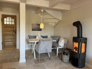 Dining - "luttdons" in the Haus am Deich (Vollerwiek)