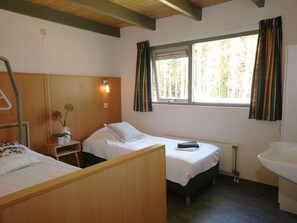 Bungalow | 3 slaapkamers, individueel gemeubileerd, beddengoed