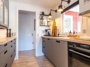 House | Private kitchen - 6 Person Holiday Home in Fano (Fano)