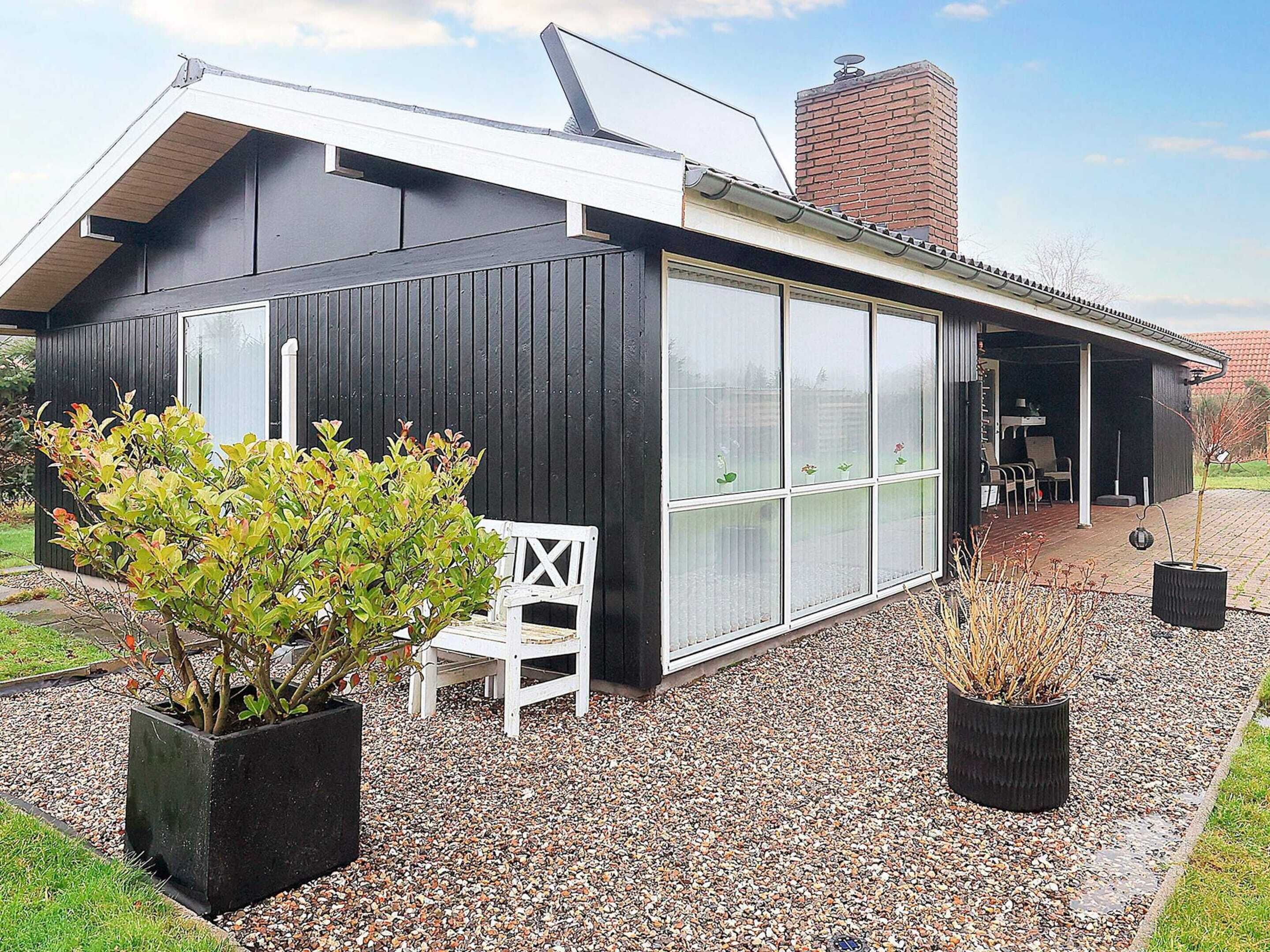 House | Property grounds