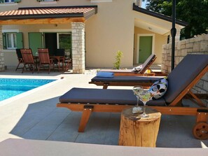Outdoor pool - Villa Stella Comfortable Holiday Residence (Umag)