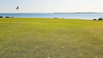 House | Golf