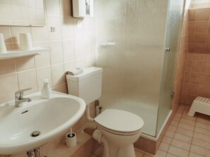 Apartment | Badezimmer