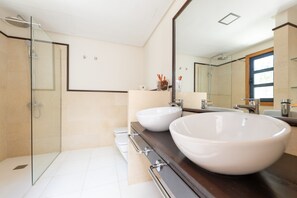 House | Bathroom | Shower - Private Pool in Playa Blanca (Yaiza)