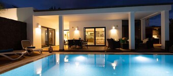 Belvilla by OYO Villa A